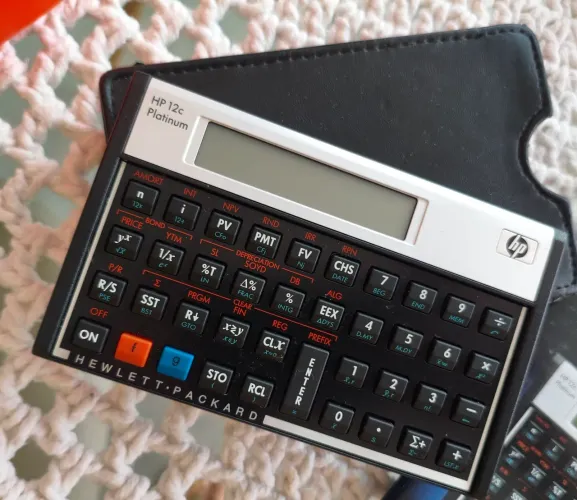 Calculadora original Hp 12c semi nova