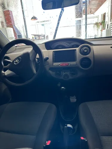 Toyota Etios XS 1.3 Flex 16V 5P Mec. 2013