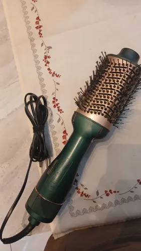 Escova modeladora/secadora Britania