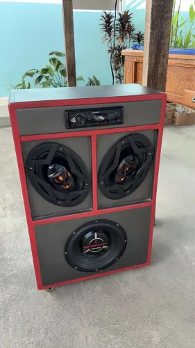 Caixa de Som Bob Esponja JBL + Sub 10? Bomber + Pioneer 