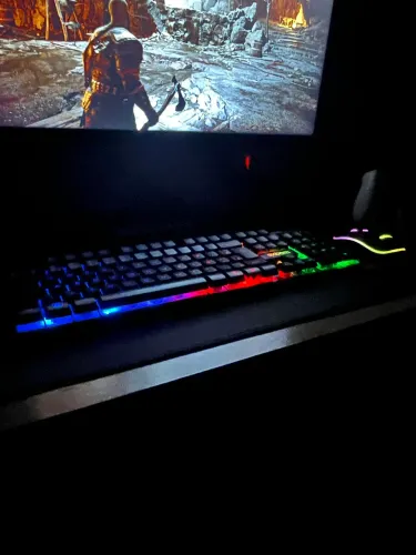 Kit Teclado Semi-Mecânico Gamer + Mouse Gamer