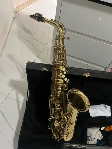 Saxofone alto Eagle