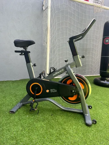 Bike de Spinning Wellness novinha