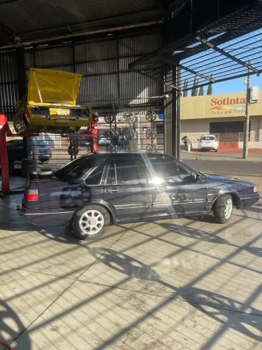 Volkswagen Santana Glsi / GLS 1.8/ 2.0 (álcool) 1996
