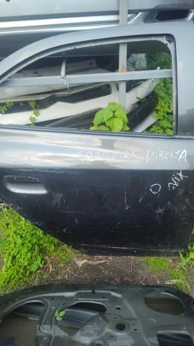 Porta traseira direita Onix Hatch 2013 2014 2015 2016 2017 2018 2019 original GM Chevrolt