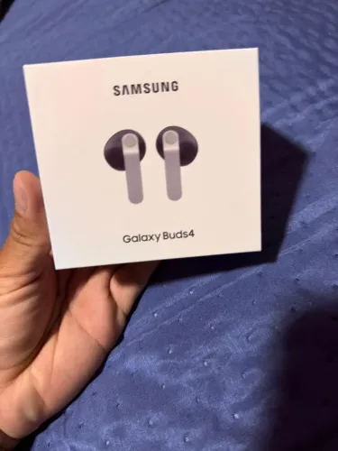 Samsung Buds 4