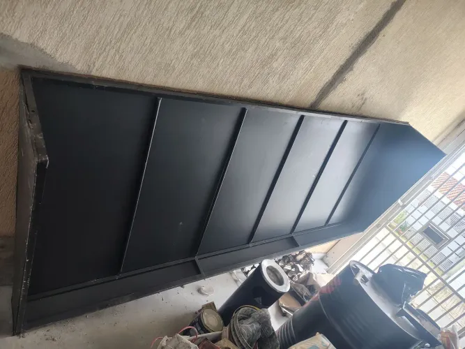Toldo de lona. Medida 2,80 por 1,00