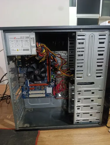 CPU Intel i3 4160 ( leia)