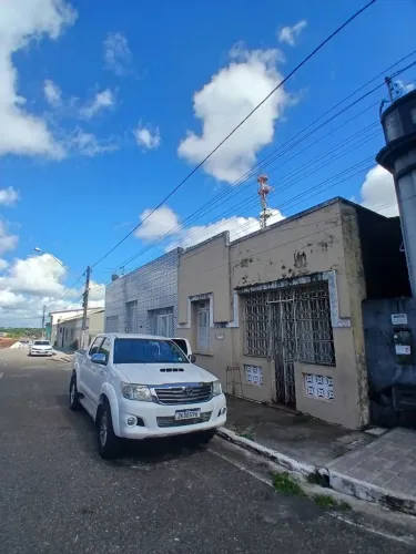 CASA A VENDA NO MUNICIPIO DE ROSÁRIO DO CATETE