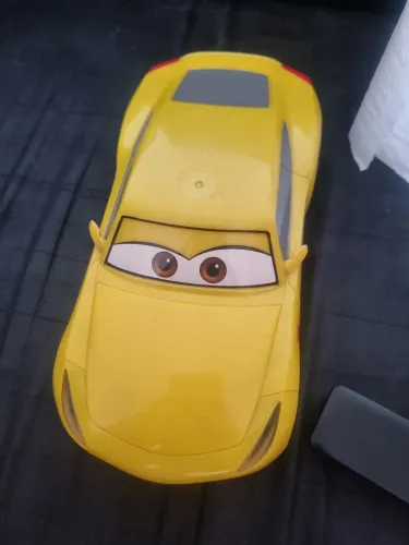 Carrinho Cars grande