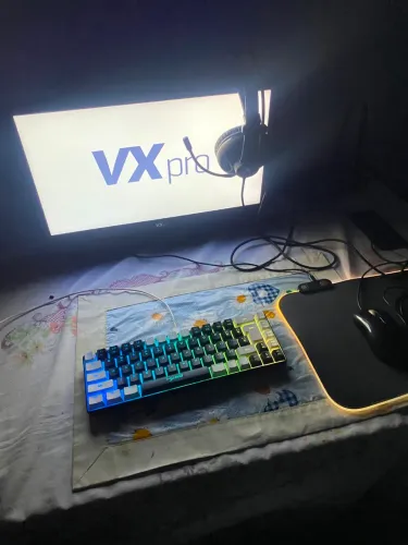 Kit Gamer Completo - Teclado Mecânico + Headset + Mouse + Mousepads