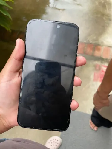 iPhone 15 Plus