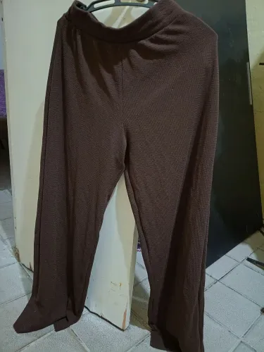 Calça pantalona