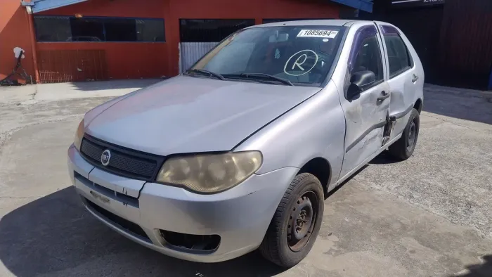 Sucata Fiat Palio 1.0 fire flex 2007 pra retirada de peças