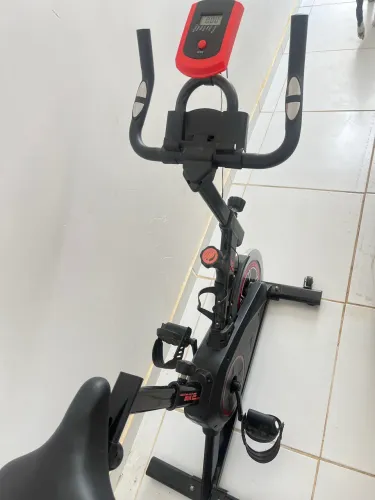 Bicicleta Ergometrica Spinning Academia 