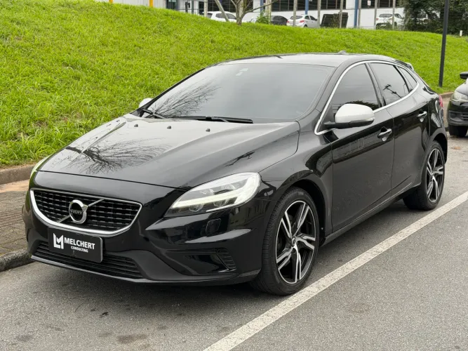 Volvo V40 T-5 R-design 2.0 Aut. 2019