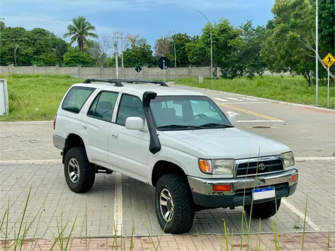 Toyota Hilux SW4 4X4 3.0 8V TB Diesel 1997