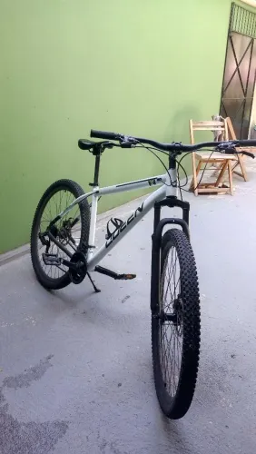 BICICLETA ARO 29 - USADA