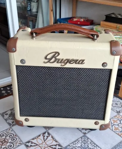 Caixa Bugera BC15