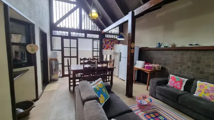 Casa Chalé à Venda | Condomínio Saint Germany | Chapada dos Guimarães - MT. codigo: 383006
