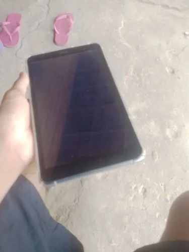 Vendo um tablet por $500