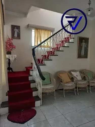 Casa à venda na Avenida 13 de Maio em Fortaleza Ce