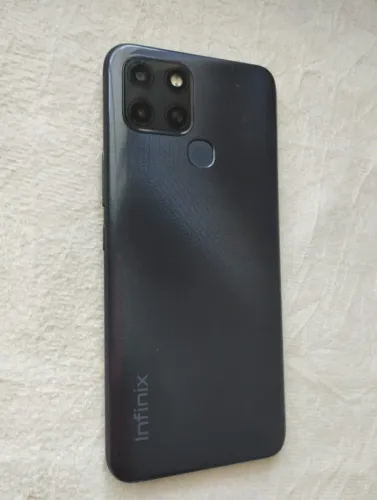 Celular Infinix 200,00