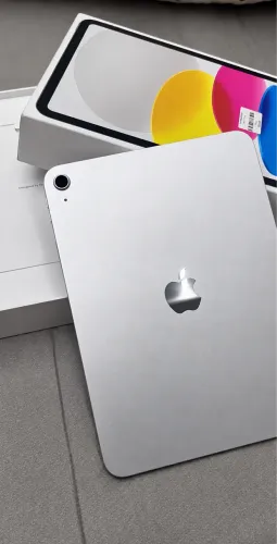 iPad 11 SILVER 128 gb