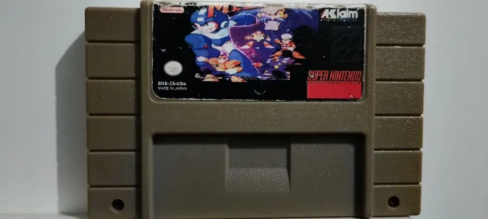 Cartuchos Mega Man X e Gunforce - Super Nintendo