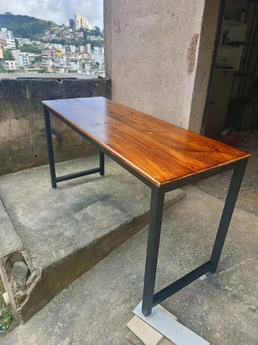 Mesa tampo em pinus(rústica)