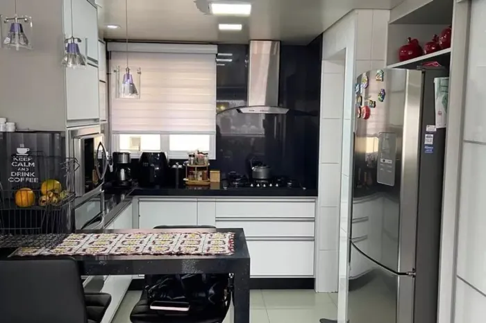 Apartamento com 128m², 3 suites 4 banheiros, 2 vagas - Bairro Centro - Santo André!! REF: