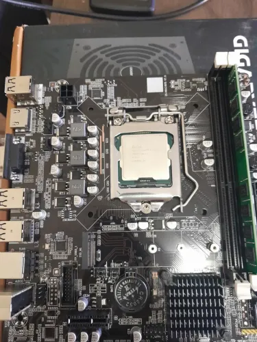Kit custo benefício PLACA H61Com i5 3470 e 8Gb memória 