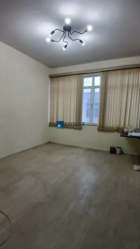 SALA COMERCIAL PARA LOCAÇÃO NO 1º ANDAR EM EXCELENTE LOCALIZAÇÃO CENTRAL