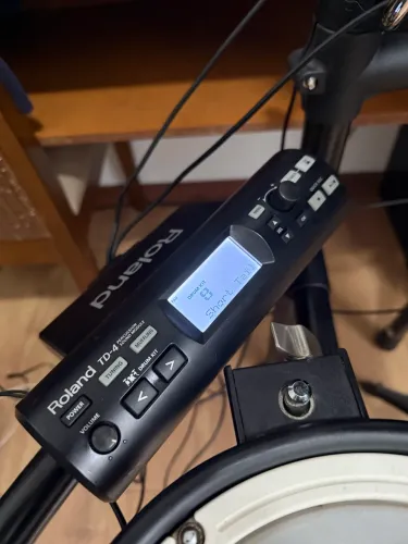 Bateria Roland TD-4 V-Drums