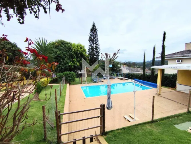 Casa Térrea para Alugar no Canjaranas em Vinhedo/SP!