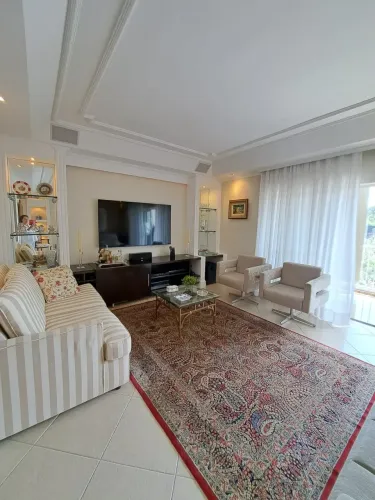 Apartamento alto luxo na rua Coronel Veiga - Petrópolis - RJ