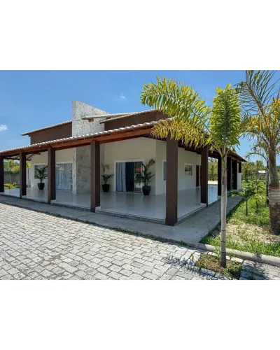 Imóvel para venda possui 15000 metros quadrados com 3 quartos em Posse dos Coutinhos - Tan