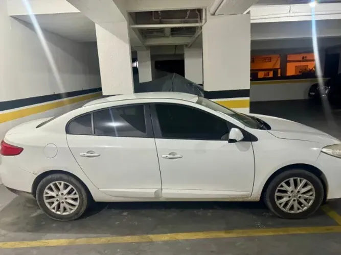 Renault Fluence Sed. Dyn. Plus 2.0 16V Flex Aut. 2016