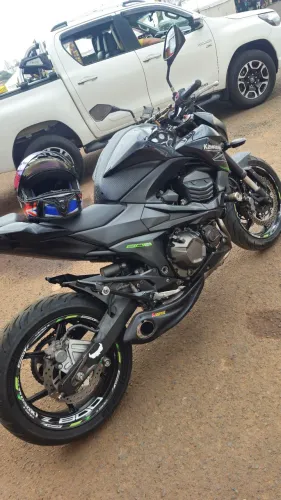 Kawasaki Z800 