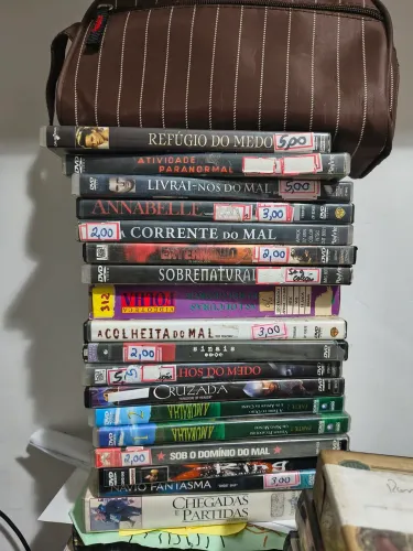 Lote de dvds e vhs