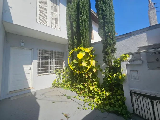 Oportunidade para Alugar no Jardim Guedala - Sobrado Versátil e Bem Localizado