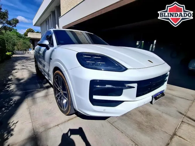 Porsche Cayenne Coupe E-hybrid 3.0 V6 462cv 2024