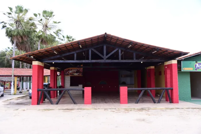 CONJ. COMERCIAL para alugar na cidade de CHOROZINHO-CE