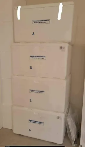 Caixa de isopor 170 litros - NÃO ENTREGO RETIRAR NO MOSSUNGUE
