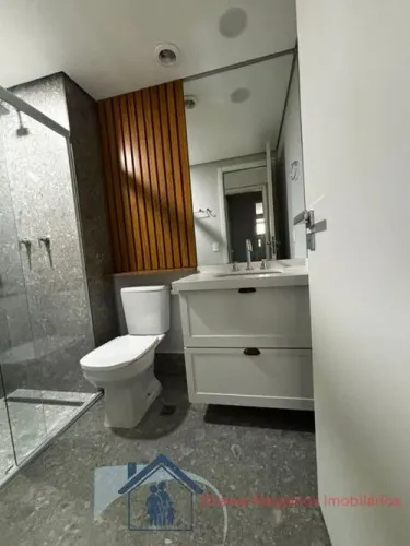 Apartamento com 3 Quarto(s) e 2 banheiro(s) para Alugar, 95 m² por R$ 7877 / Mês