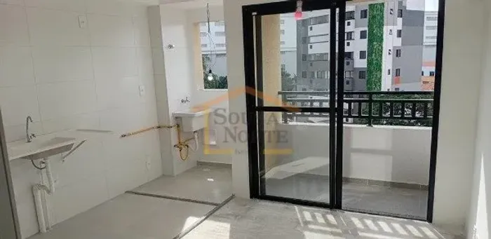 Apto 2 dormitórios, sala, sacada, cozinha, área de serviço, SEM vaga. 43m² - Vila Gustavo