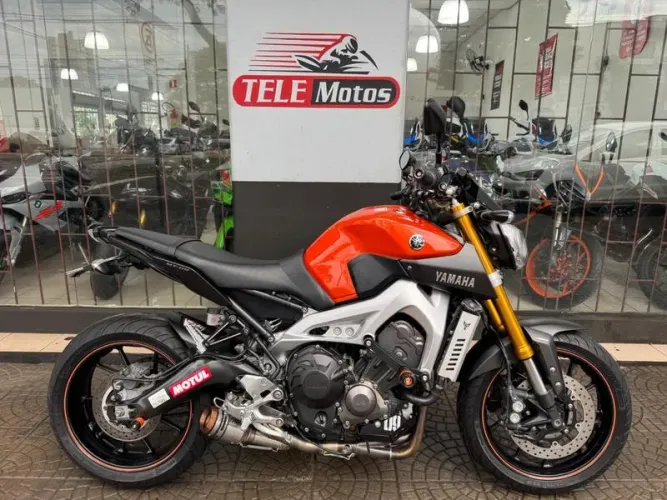 YAMAHA MT09 ABS 2015