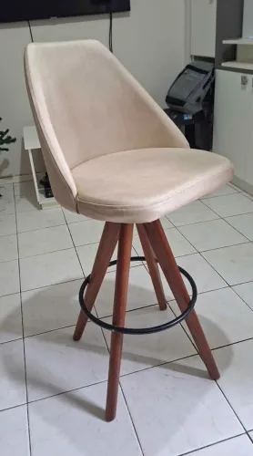 Banqueta de cozinha [APENAS UMA]