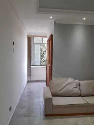 Apartamento : / Residencial / Glória