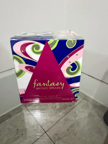 Perfume importado Fantasy 100 ml